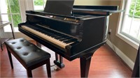 1962 Yamaha "G-2" Grand Piano, Ebony finish, nic