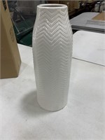 Ceramic vase 4in diameter 18in tall