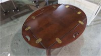 CHIPPENDALE STYLE COFFEE TABLE WITH DROP SIDES