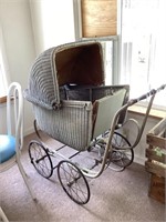 ANTIQUE WICKER BABY CARRIAGE 45"HX21"Wx45" LONG