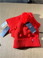 New Levi's Beanie & Scarf set