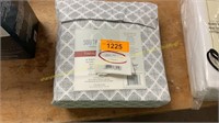 South Point twin/twin XL 4 piece Sheet Set