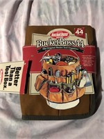 Bucket boss 40 for the original bucket tool