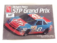 ERTL Richard Petty STP Grand Prix model
