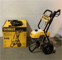 DeWalt Pressure Washer DWPW2400