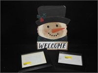 2 Photo Frames & Welcome Sign