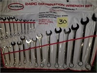 Brand New 24 piece Combo Wrench Set