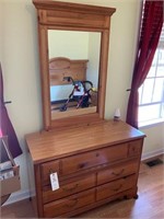 3 drawer chest with mirror