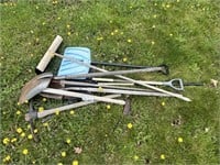 YARD TOOL LOT