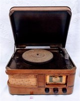 vintage American radio/record player in wood case