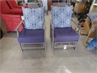 2 reclining patio chairs