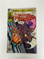 Autograph COA Spiderman #213 Comics