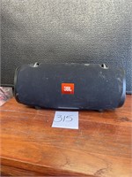 JBL xtreme 2 speaker