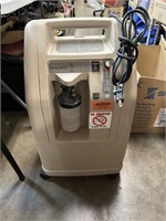 DEVILBISS OXYGEN CONCENTRATOR *