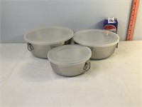 Stainless Steel Bowls & Lids