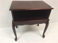 End Table 24x16x27T
