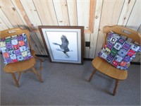 2 chairs & eagle picture