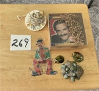 TV coasters turtle figurines ornaments