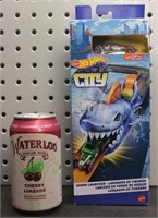 New in Box Hot Wheels City Shark Launcher