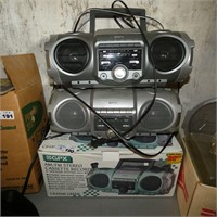 (3) GPX Stereo Cassette Player Radio Boomboxes