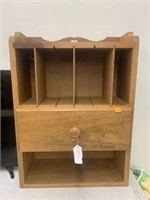 Secretary Shelf approx 17in x 7in x H 24in