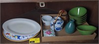 (G) Lot with Teapot, bowls, serving platters