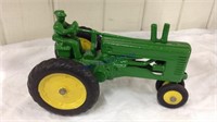 John Deere toy tractor w/man