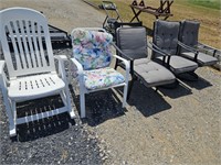 5 outdoor chairs