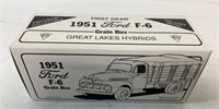 1/34 First Gear 1951 Ford F-6 Grain Box,NIB