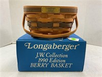 LONGABERGER 1990 J.W. COLLECTION BERRY BASKET IN