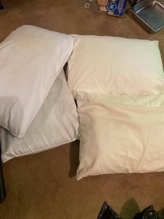 Bed pillows