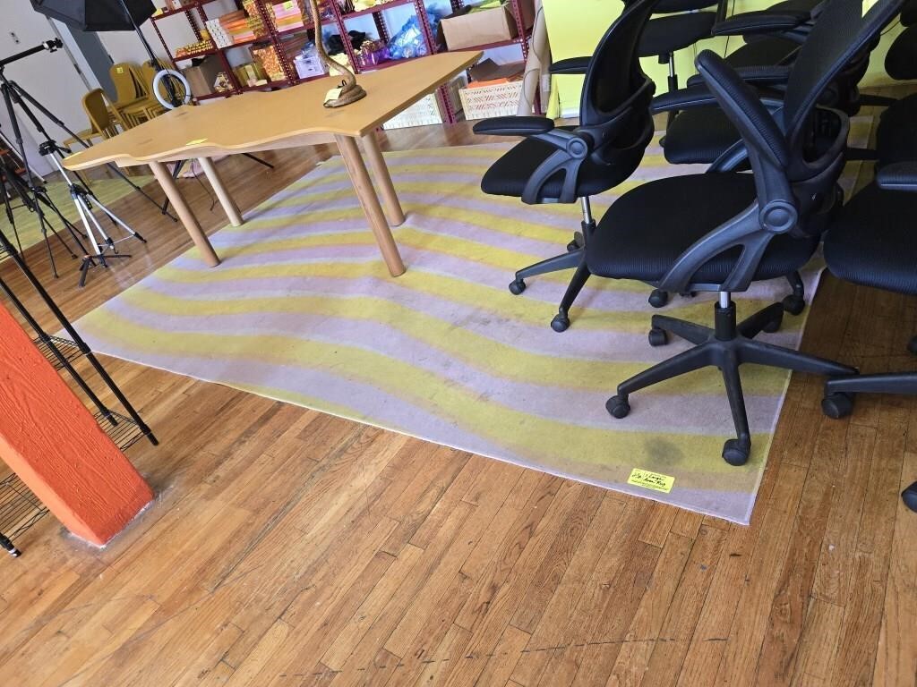 LARGE  AREA RUG