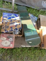 Pallet lot with miscellaneous items: Fat Bob K2 sn