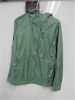 Mens LL Bean Rain Jacket (size M), Green