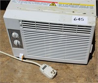 5,000 BTU GE Window Air Conditioner
