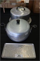 Aluminum Cake Plate w/Lid, Covered Pot, Serve
