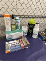 1 LOT FLAT OF ASST CLEANING ITEMS: GREEN AID