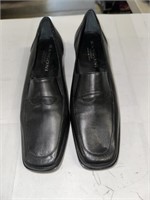 LADIES BLACK RANGONI SHOES 8 1/2