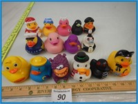 ASSORTED 15 RUBBER DUCKS