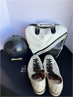 Mens Ebonite Bowling Ball, Bag, Shoes Size 12