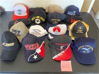 W - MIXED LOT OF MEN'S HATS (H92)