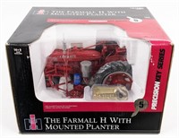 1/16 Ertl Farmall H Tractor w Planter Precision