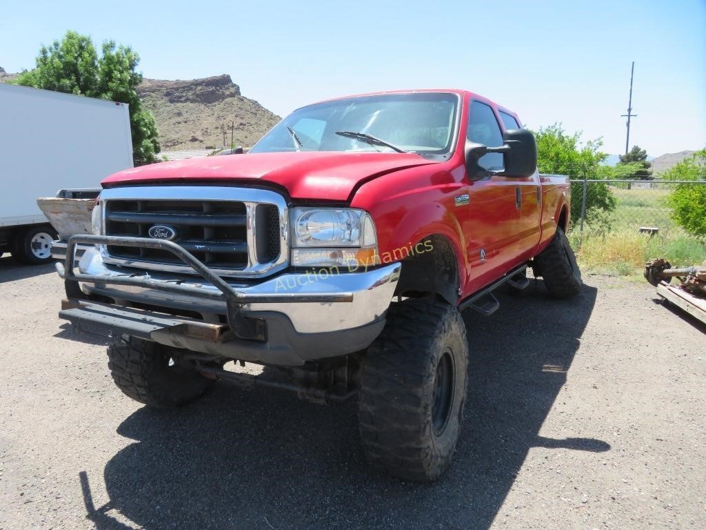 Ford F-350, Runs, Rear End repair in process