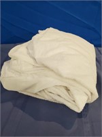 Terry cloth mattress cover. Size full