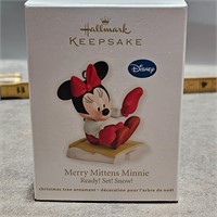 Minnie Mouse keepsake
