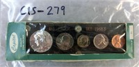 C15-279  1968S Proof set 40% silver half dollar
