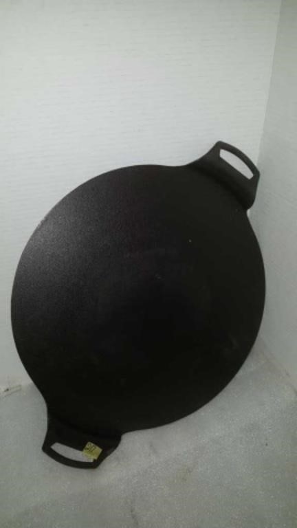 Lodge Seasoned Cast Iron Pizza Pan