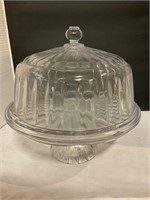 Crystal glass cake plate on pedestal with cover