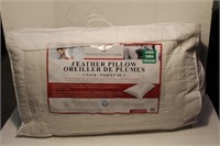 New 2 pack feather pillows. King size