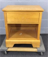 Stanly Night Stand - Needs Tlc